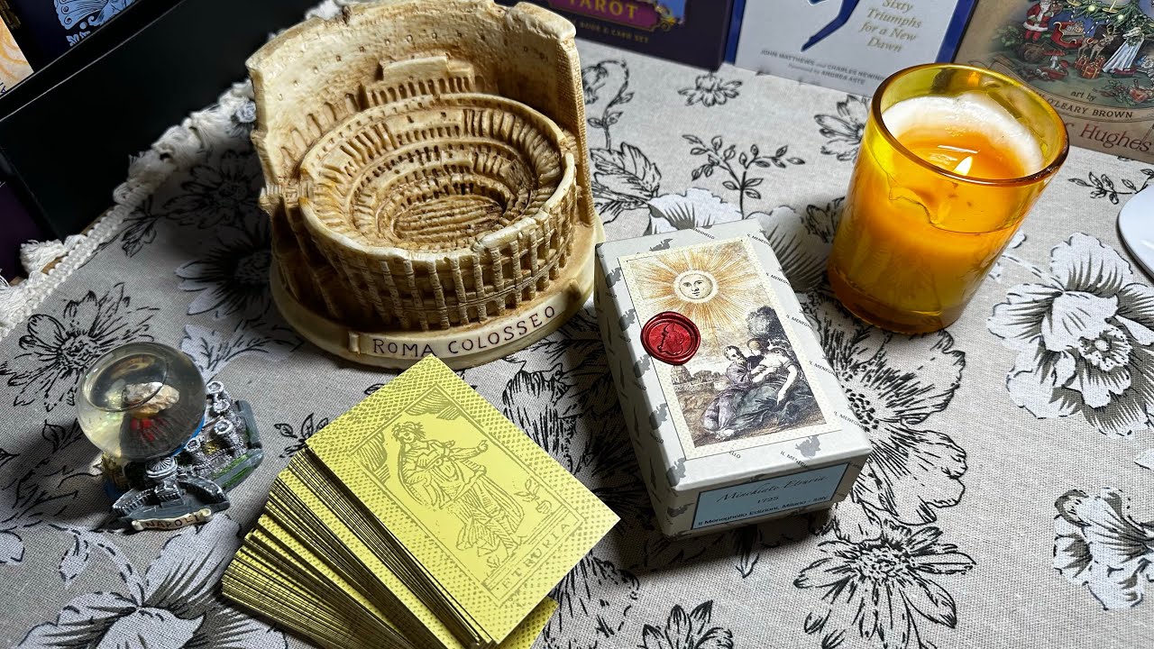 Обзор колоды Minchiate Etruria от издательства Meneghello 