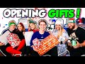 OPENING THE BEST CHRISTMAS GIFTS WITH MY FAMILY!!