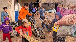 Download Lagu The challenges of a cold day for the Akram's family MP3