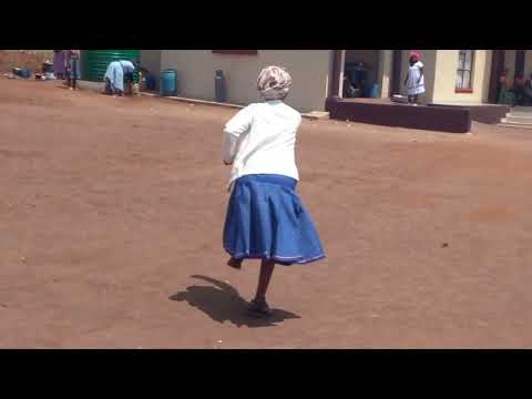 Mphanama ga Maswinyaneng Baby bula leswika la  Phahle phahlane