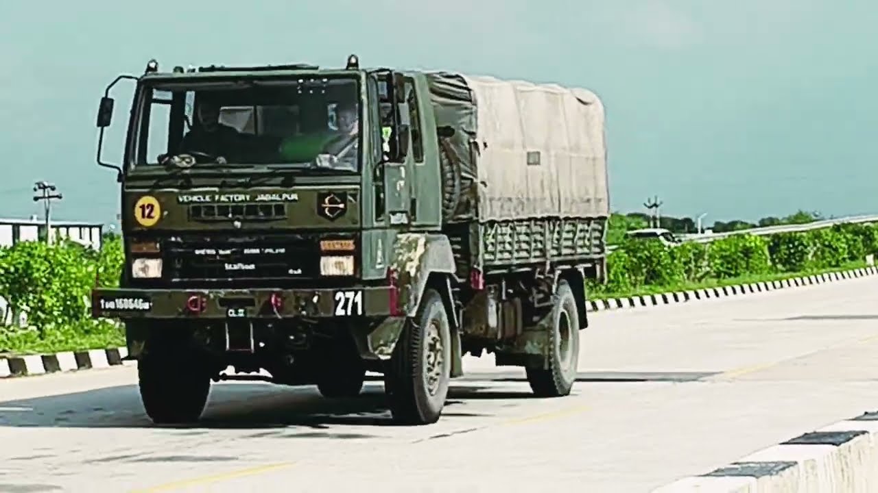 Indian Army Truck vs Civil Truck 🚛 | Speed, Control & Experience | Jai Hind 🇮🇳🔥