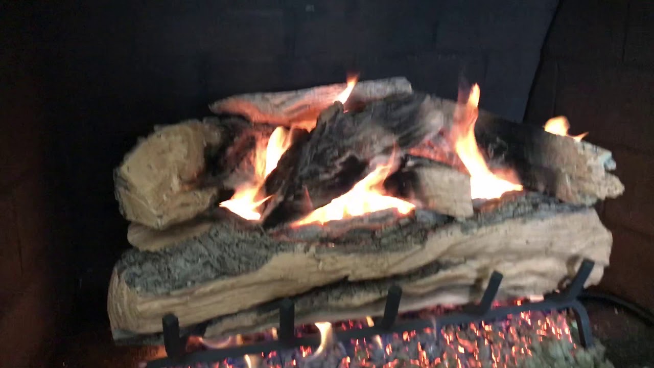 Peterson Real Fyre 24-inch Split Oak Designer Plus Log Set With Vented Natural Gas G4 Burner