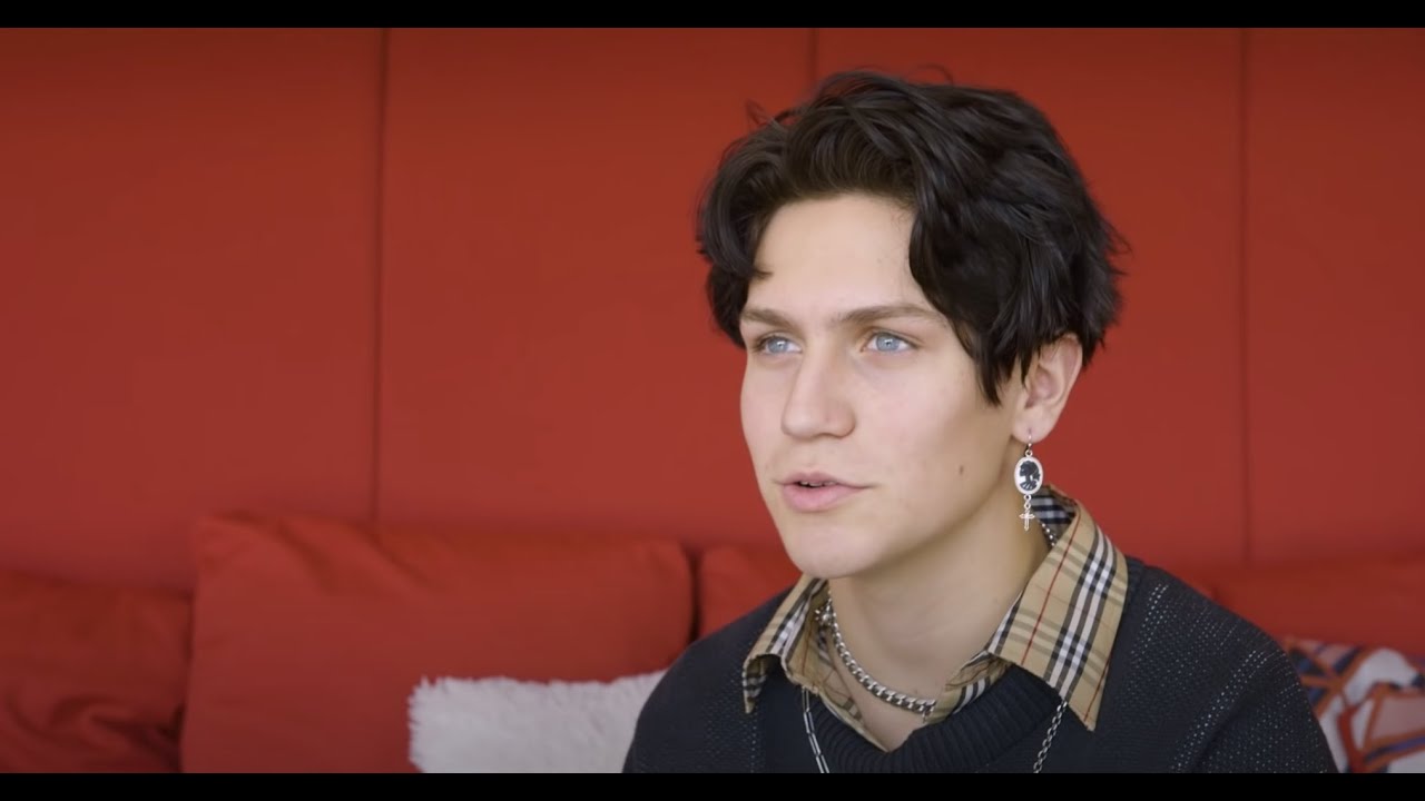 ANSWERING 53 OF YOUR QUESTIONS | CHASE HUDSON