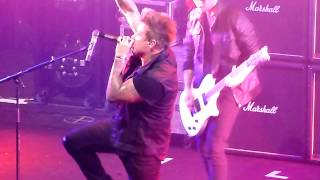 Papa Roach - Face Everything And Rise live @ Palladium Cologne 31.10.1014