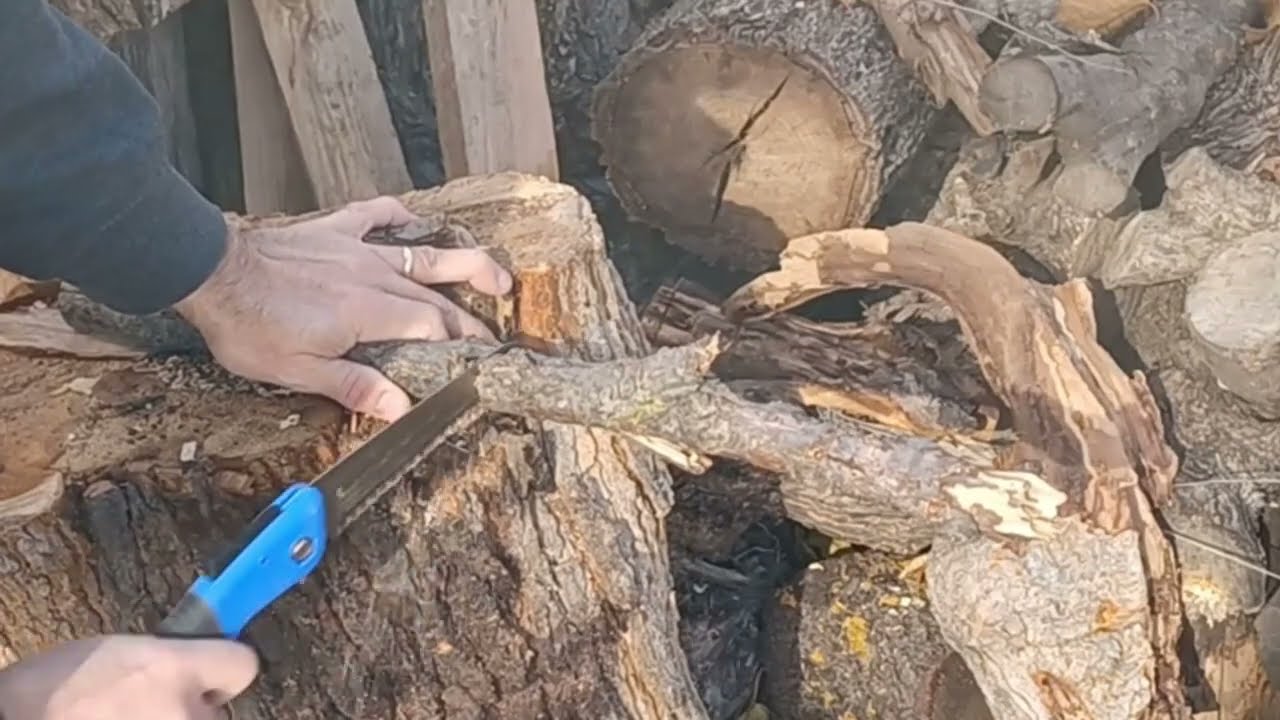 How to choose a sturdy folding saw?