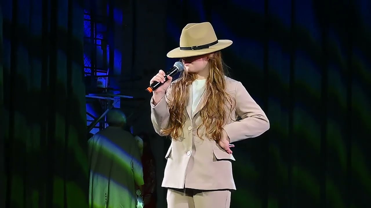 Кавер на Klavdia Petrivna — Я щаслива (Лікарі кажуть) | Daria Bloom | Korrado Festival 2025 Live