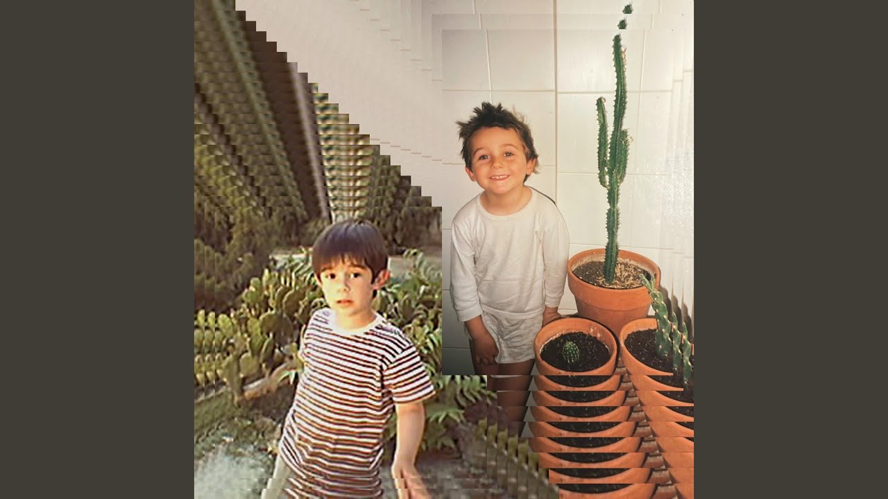 在 YouTube 上观看 Cactus Blandiblú (feat. DELACUEVA) 在 YouTube 上观看 Cactus Blandiblú (feat. DELACUEVA)