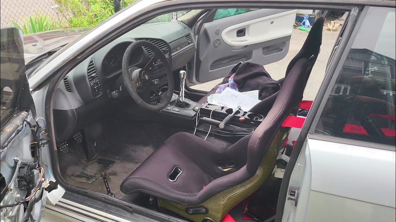 I sold my dream Seibon Carbon Kevlar bucket seats oem e36 interior