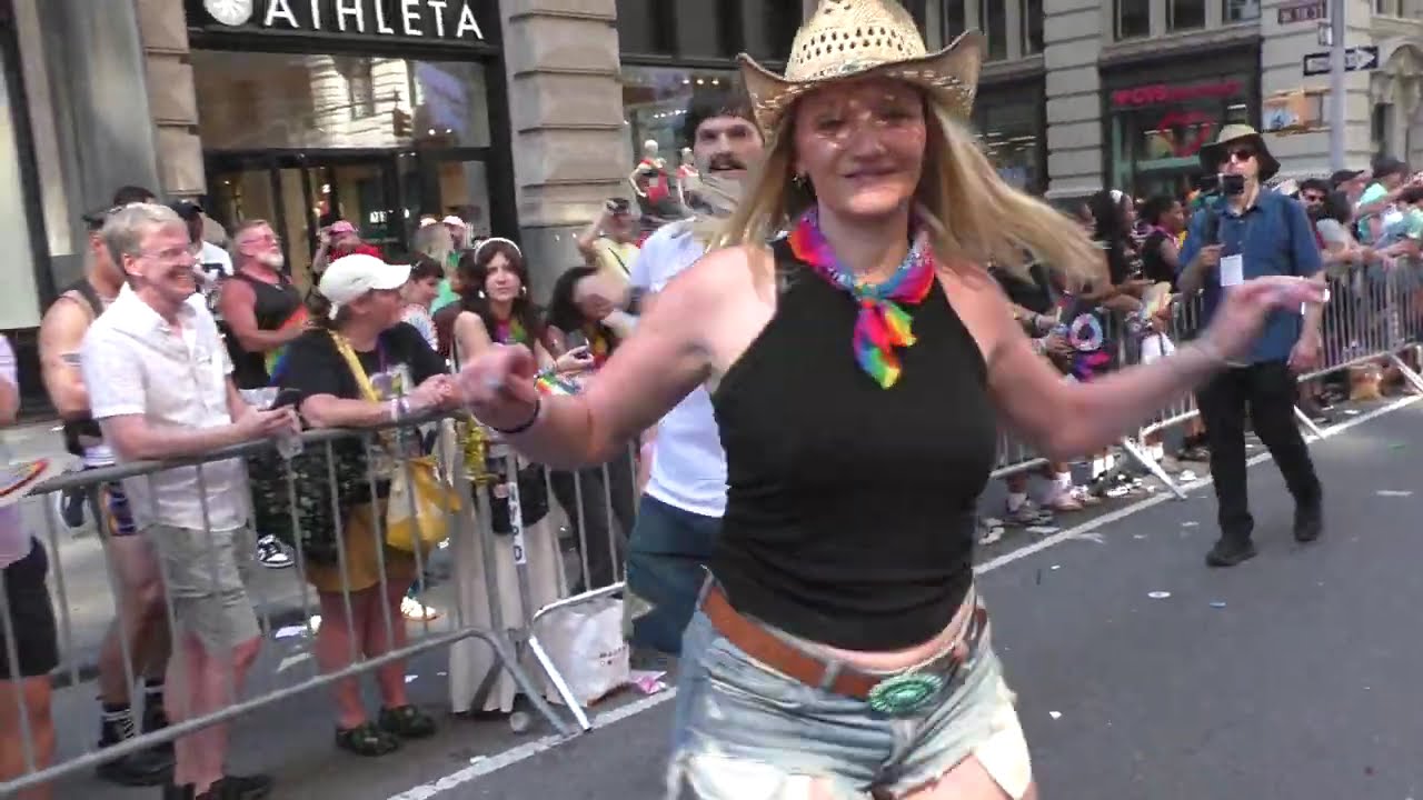 Bonus Video Laura Bryna β€οΈ@ 57th annual New York City LGBTQIA Gay Pride Parade Sunday June 28, 2026π₯
