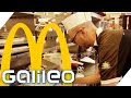 Harte Arbeit: Für einen Tag Angestellter bei McDonald's | Galileo | ProSieben