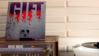 70s Hard & Heavy | Episode 26 - Gift (1972)
Documentary mini-series focused on early heavy music including obscure heavy psych or prog, proto-metal, Krautrock and Acid Rock. Thank you for watching and participating!
For more awesome VC YouTube channels, check out any featured channel provided on my home page or click the links below:
Jons Record Rack
https://www.youtube.com/user/jondubb35
Rockchicka M:
https://www.youtube.com/user/rockchicavids
BarakaPDub:
https://www.youtube.com/user/BarakaPDub/featured
#vinylcommunity #70shardnheavy #justaddvinyl 70s Hard & Heavy | Episode 26 - Gift (1972)