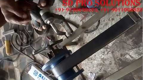 Geneva mechanism based conveyor belt for timed object transmission in packing industries