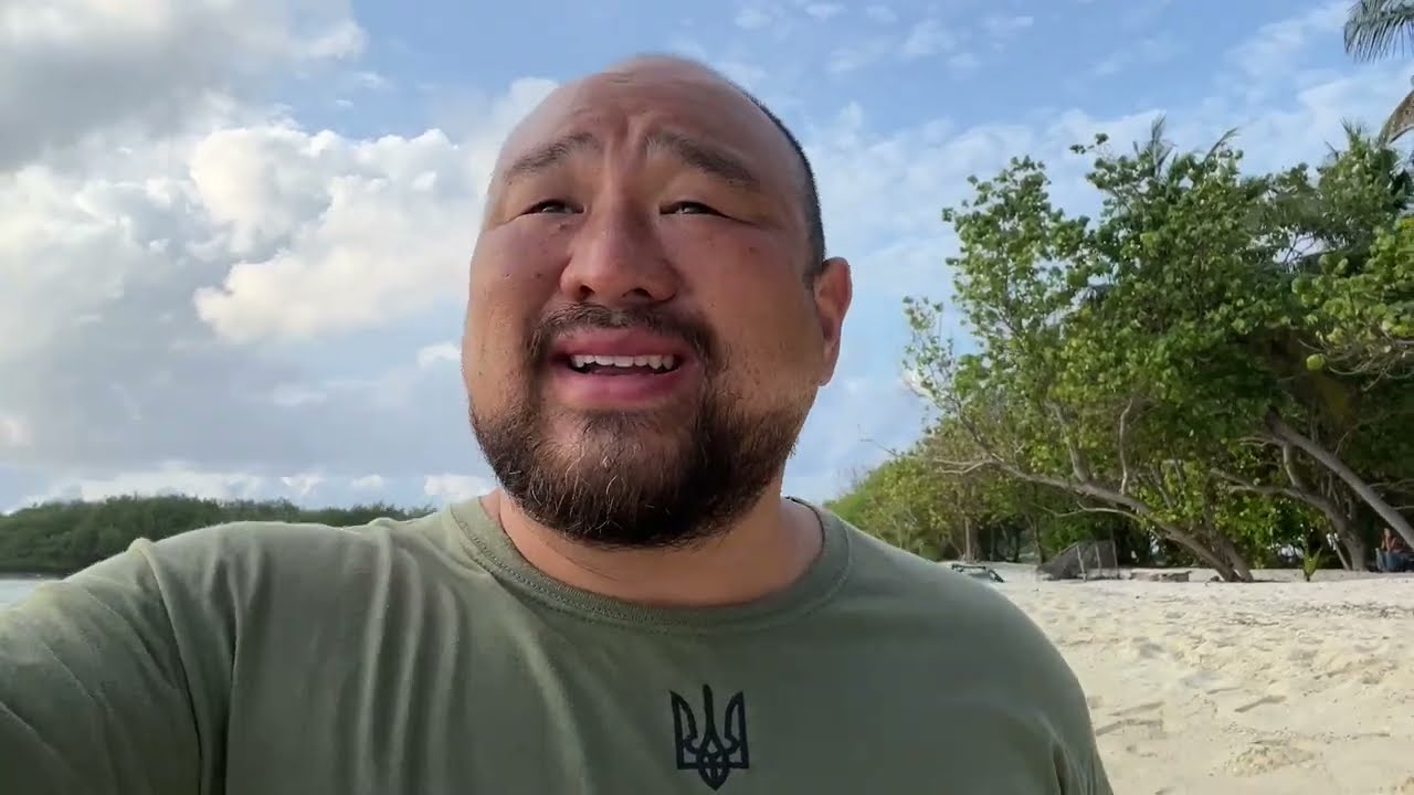 Life on a Local Island Thulusdhoo, Maldives🇲🇻