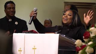Jekalyn Carr Performs Gospel Classics At Ernest Smiley's Homegoing