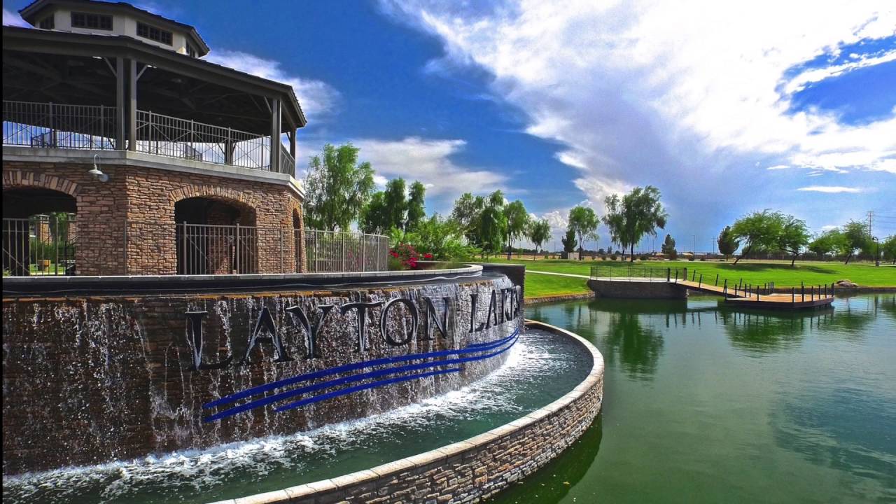 DISCOVER LAYTON LAKES Home for Sale in Gilbert, Arizona 1112 E