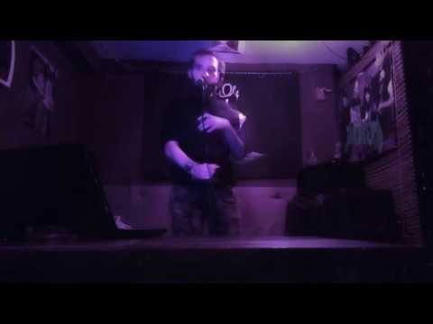 U2-stuk in the moment,karaoke in Bar Error  404. 'Kakhazava'-კახა აფხაზავა.