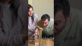 Ağzıma girdi ağzıma! #şaka #berkcansecgin #mizah #aile #komik #komikvideolar #komedi #shorts