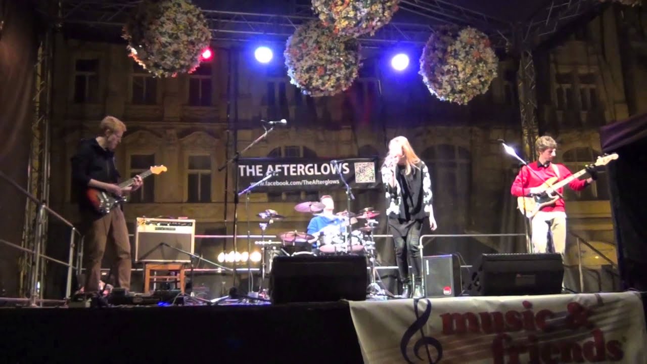 The Afterglows - R.I.C. (Live - Old Town Square)