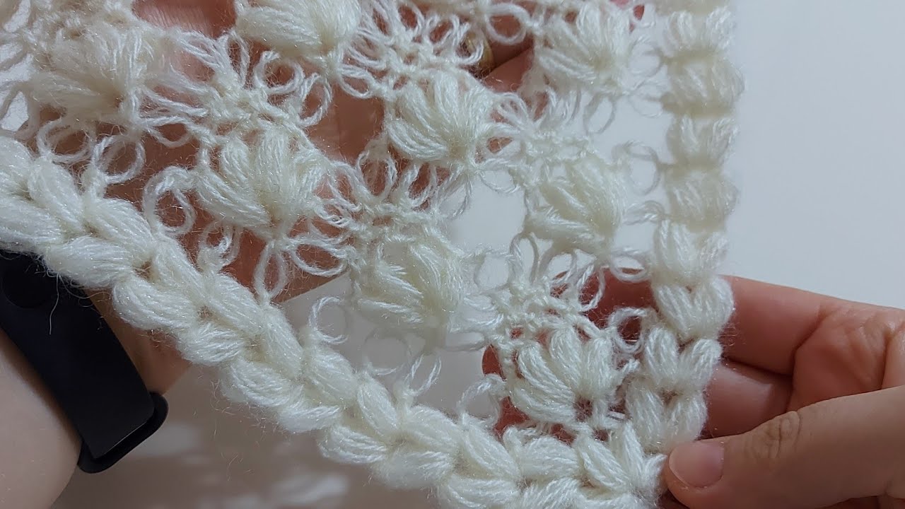 Как связать треугольную шаль крючком / Легкие схемы вязания шали крючком / Вязаная шаль крючком