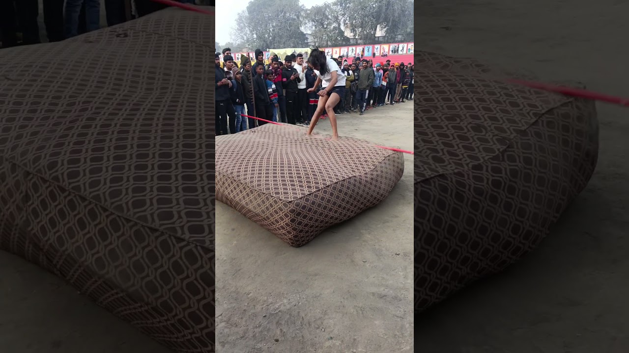 High jump comptision girl's power 