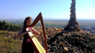 Harp Solo "Valse dans les Vignes" // Nadia Birkenstock (keltische Harfe) chords