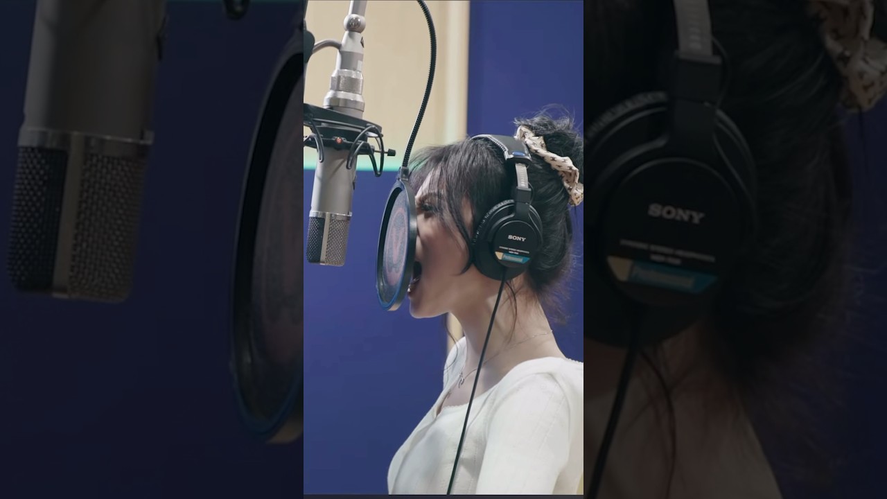 AHYEON belting those high notes effortlessly (C#5 to D#5 to G#5 ) 