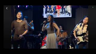 Download Lagu These Dreams - Heart | Elite Band (Cover) MP3