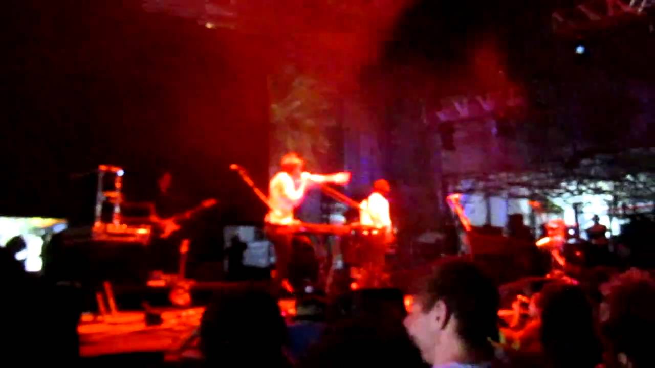Cut Copy - Nobody Lost, Nobody Found (live @ Ultra 2011)