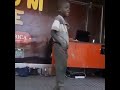 ONA MTOTO MWENYE KIPAJI CHA KICHEZA KULIKO KAWAIDA ONA MTOTO MWENYE KIPAJI CHA KICHEZA KULIKO KAWAIDA