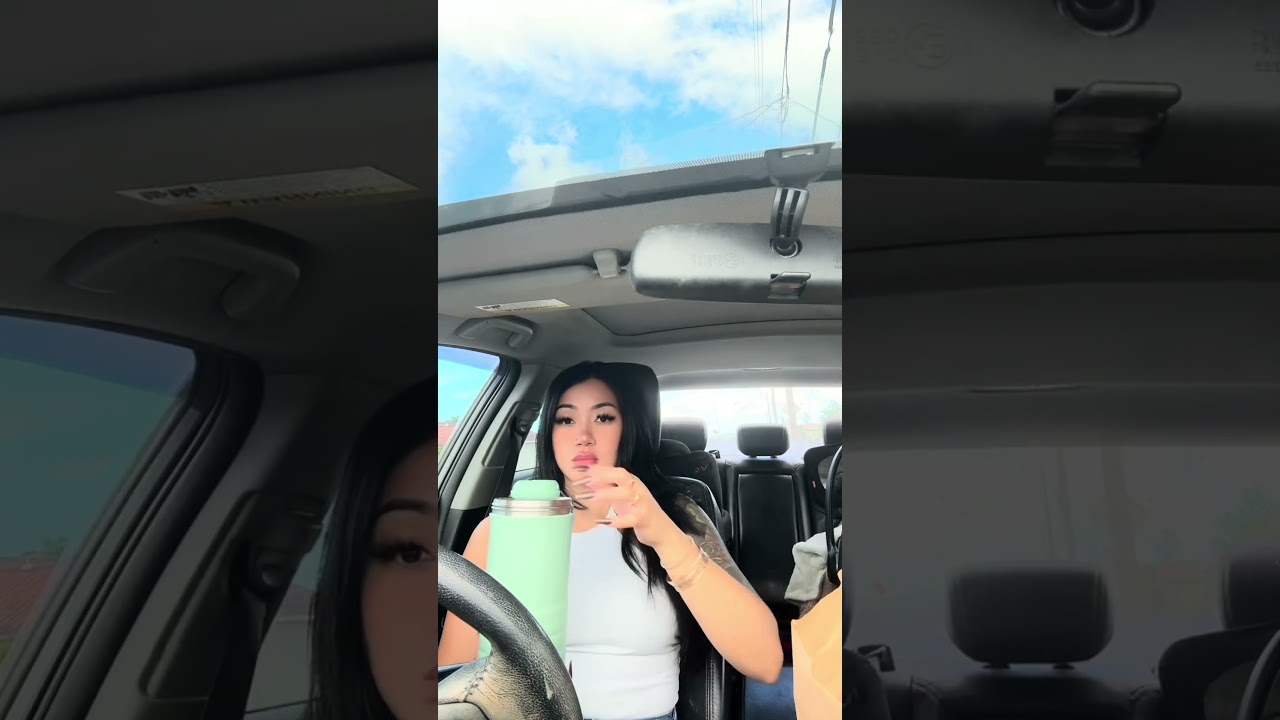 🍼❄️ Momcozy Portable Breast Milk Cooler: Cool & Convenient on the Go!  