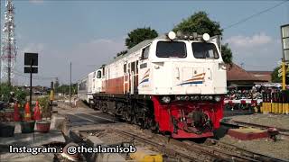 Kompilasi Kereta Api Elit di Stasiun Solo Balapan