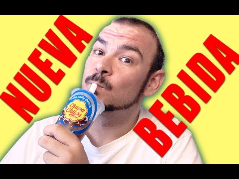 Probando la nueva bebida de Chupachups