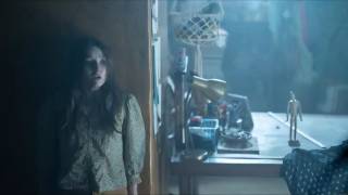 Famous No One Will Save You (2023) movie explained in Hindi I Horror movie review in hindi Net Worth