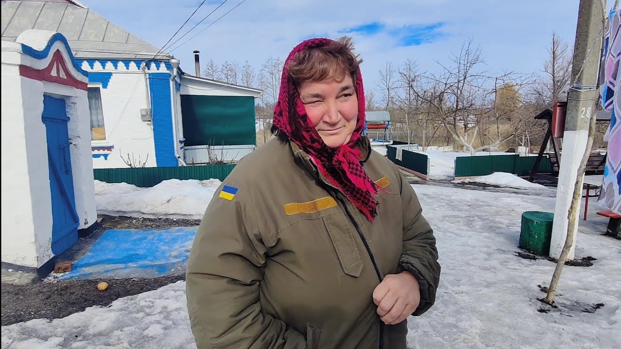 Ось і Таня!!!🌻 Українське село 🌻розглядаємо посуд