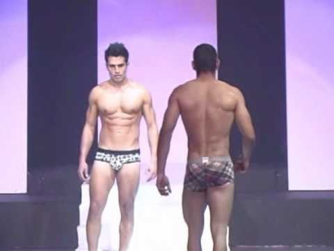 SNAKED... FASHION SHOW MEN UNDERWEAR THEATRON