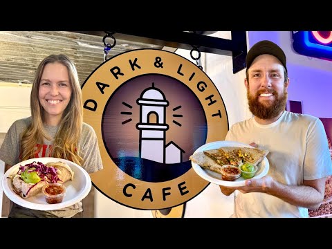 Trying an Amazing Vegetarian Vegan Restaurant in Mount Dora Florida Dark Light Cafe