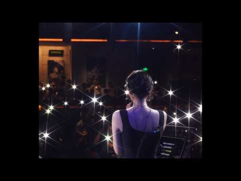 陈一发儿－Walking on springtime