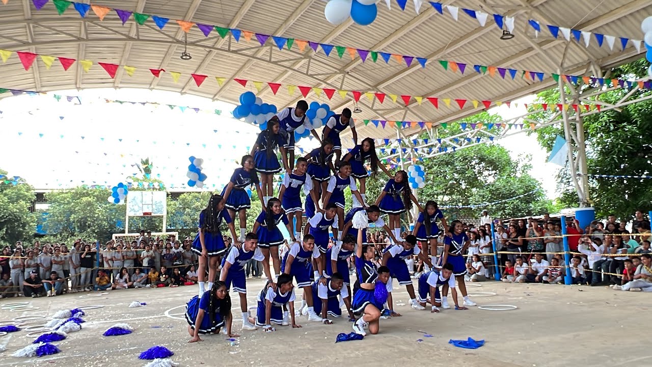 Revista gimnástica 1er puesto 2023 Grado 11”3 y 11”4