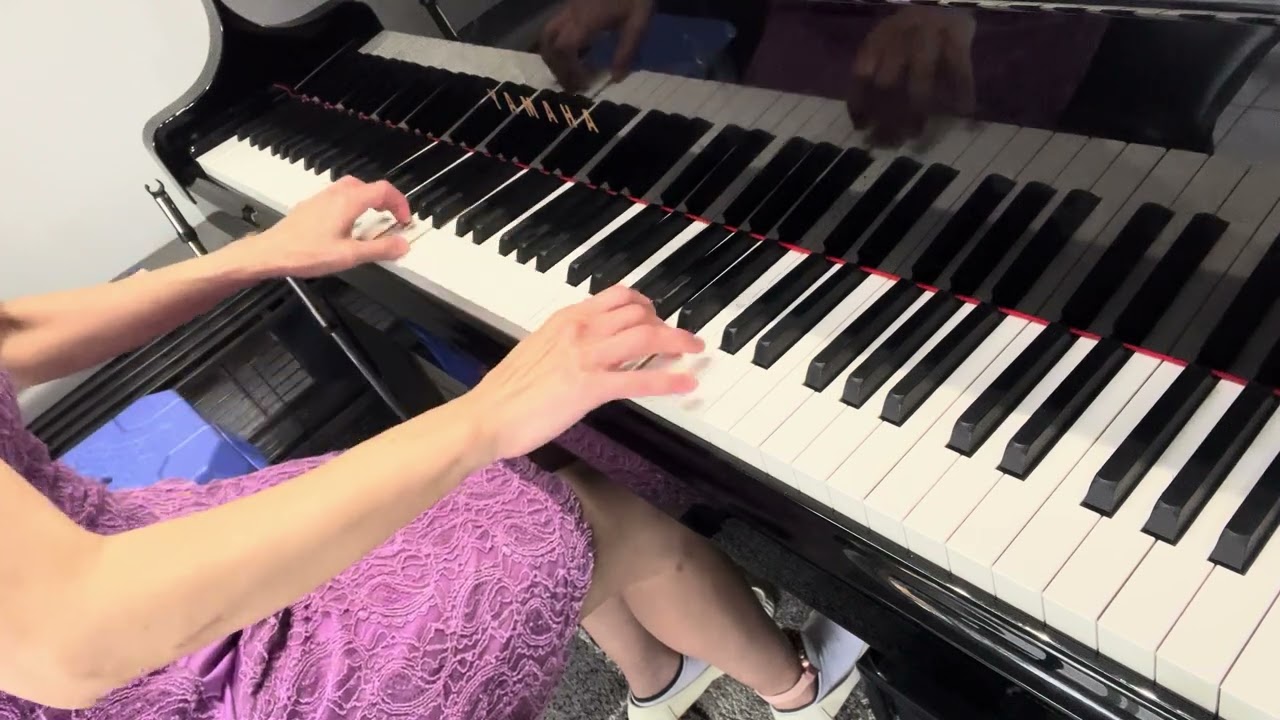 Sonatina Op. 36 No. 1, 3rd movement, by Muzio Clementi