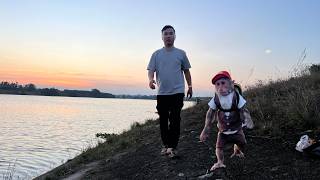 Download Lagu Cubis and Dad Enjoy a Peaceful Lakeside Walk and Snack Time😍🎉 MP3