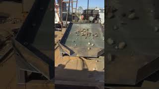 Doublelayer Vibrating Screen With Length 2 Meters And Width 12 Meters