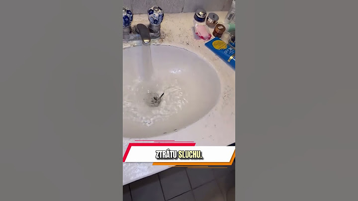 Co byste udělali s tímto nebezpečným broukem v umyvadle?