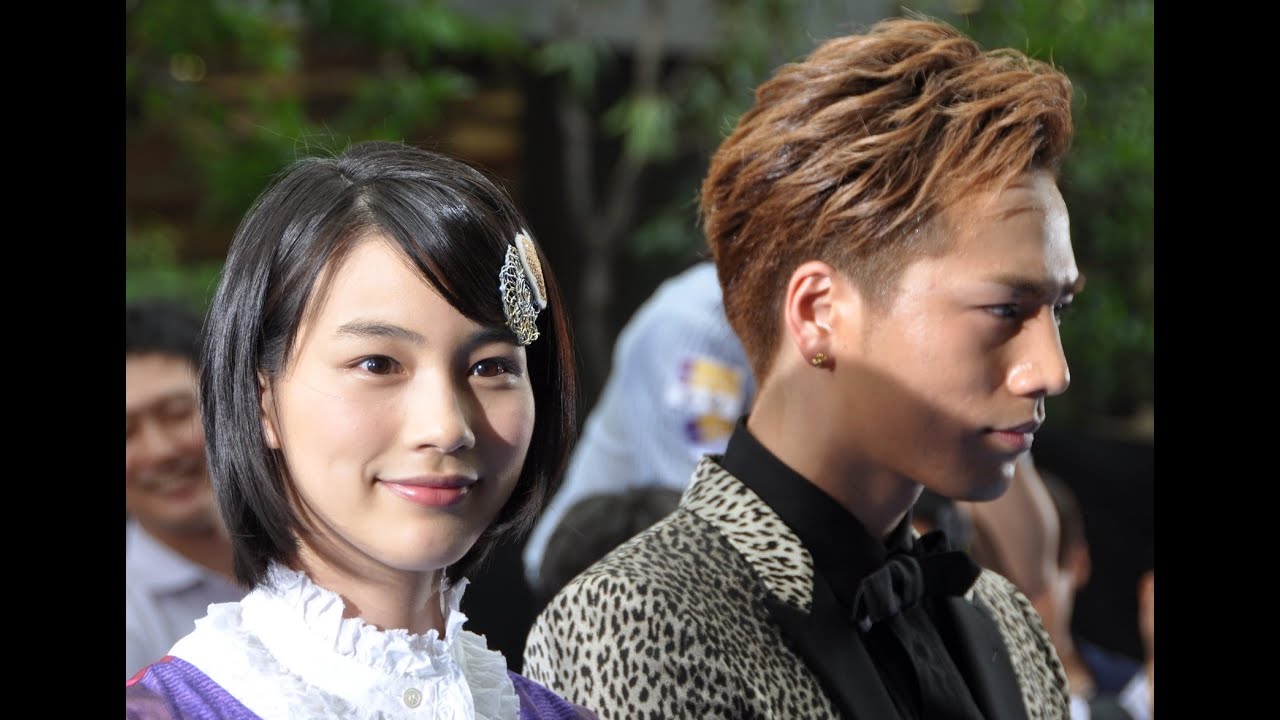 画像まとめ 伝説的少女漫画の映画化 ホットロード に主演 能年玲奈が天然 試写会に出席 Youtube