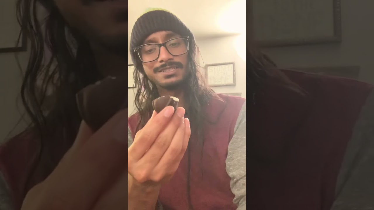 Minute Review: Costas Candy - Vanilla Buttercream