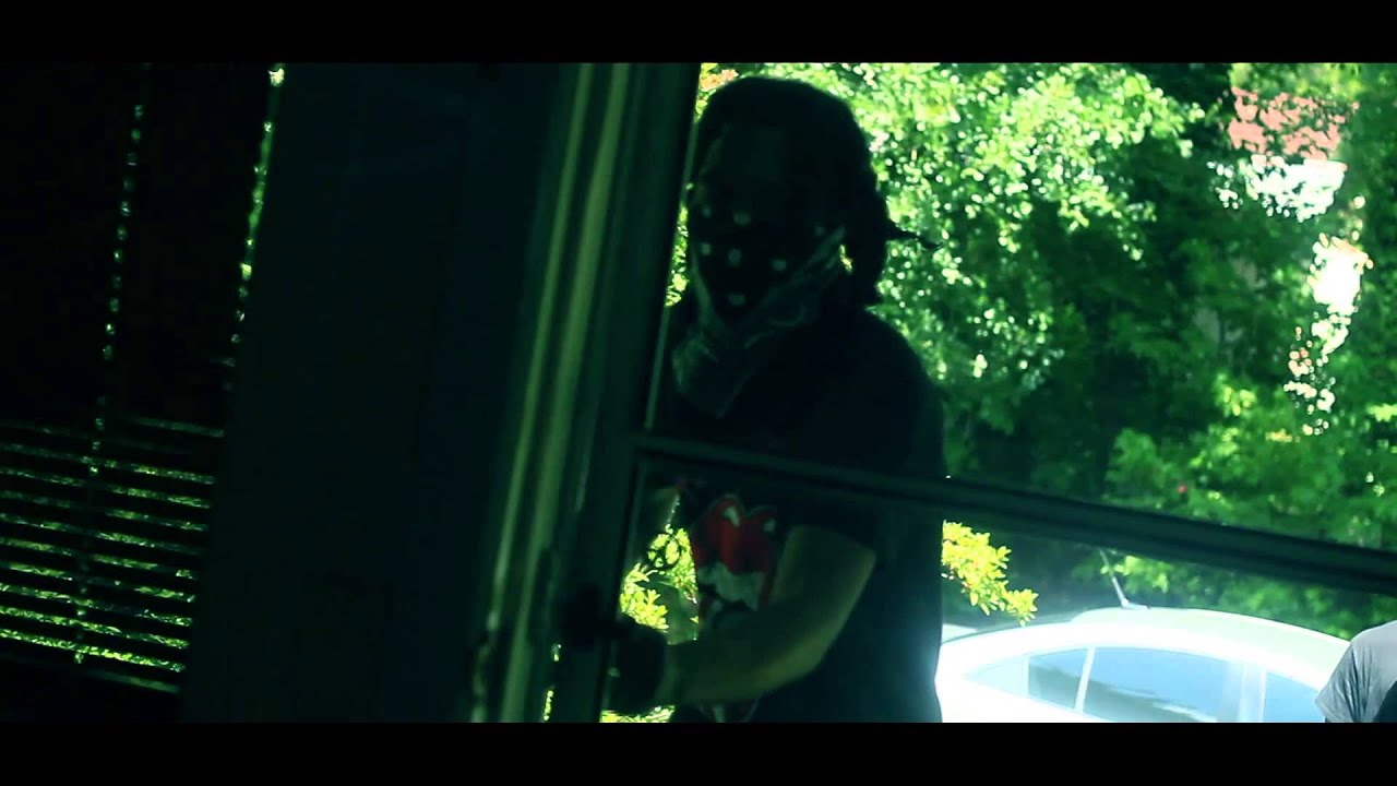 Trill ft. Larry Kush - "Set It Off"