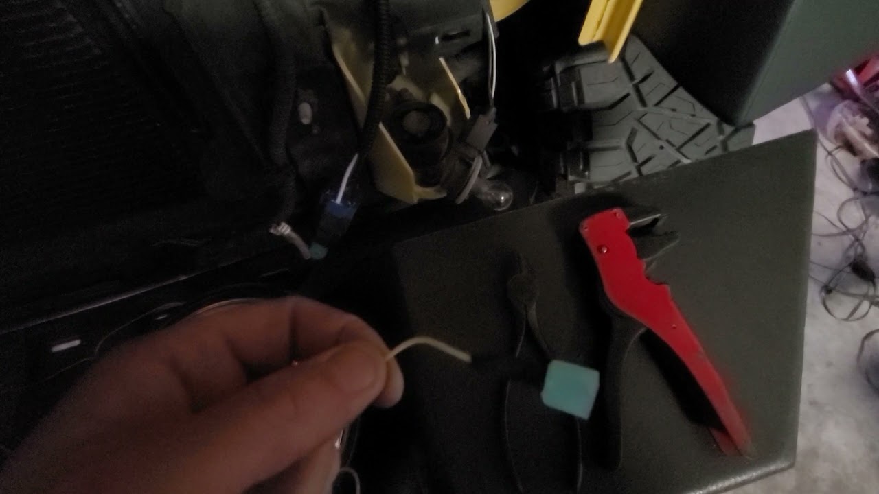 Installation for 7" round CREE headlights with Halo DRL and amber turn signals