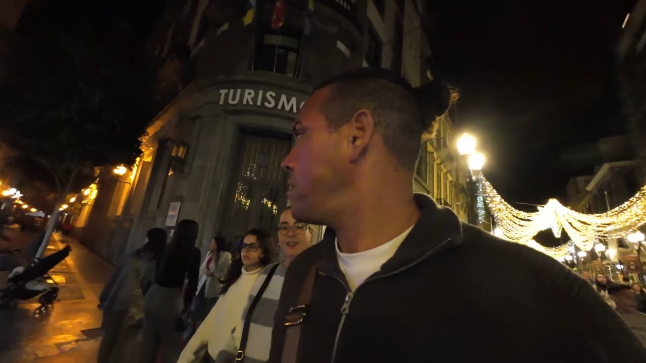 Callejeo por el corazón festivo de Las Palmas | GRAN CANARIA