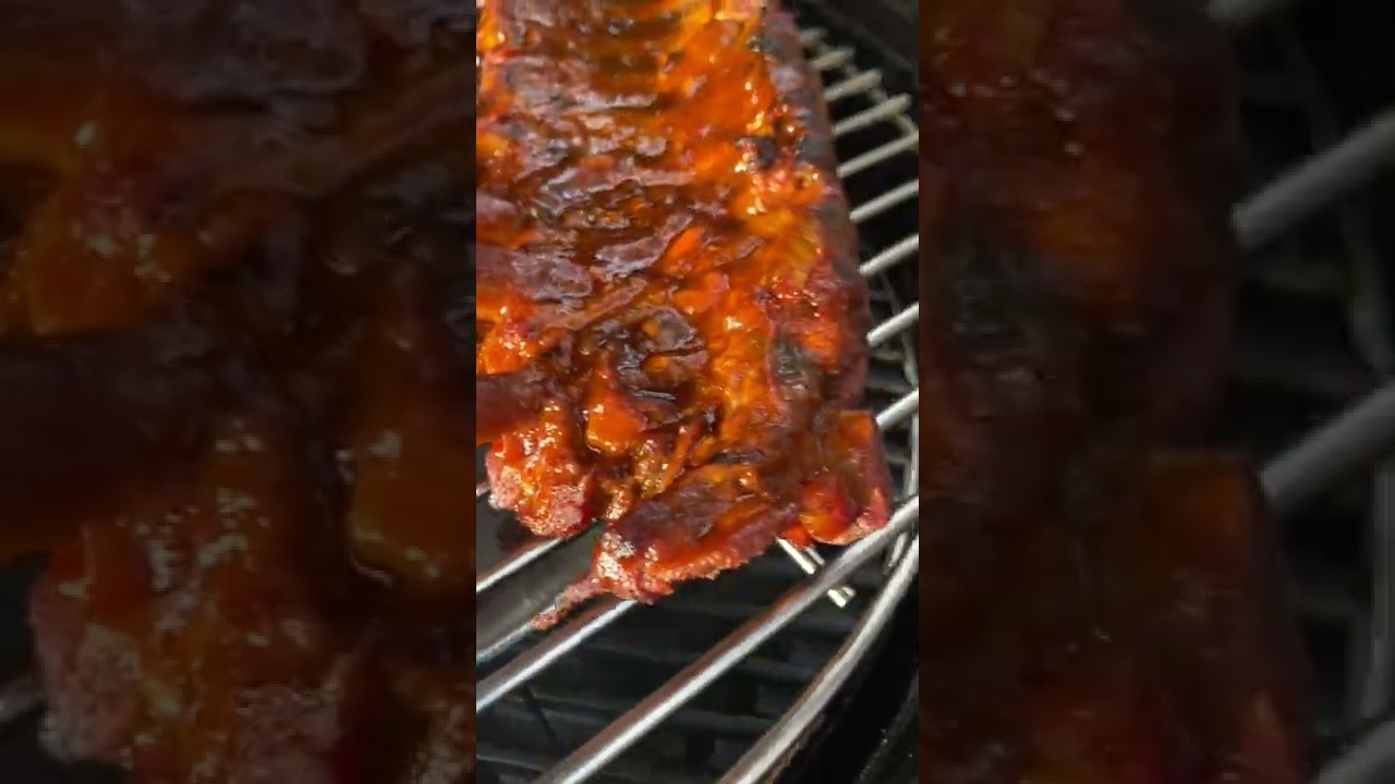 Everdure recept   Chef Bart Beek  4K    Gerookte spare ribs