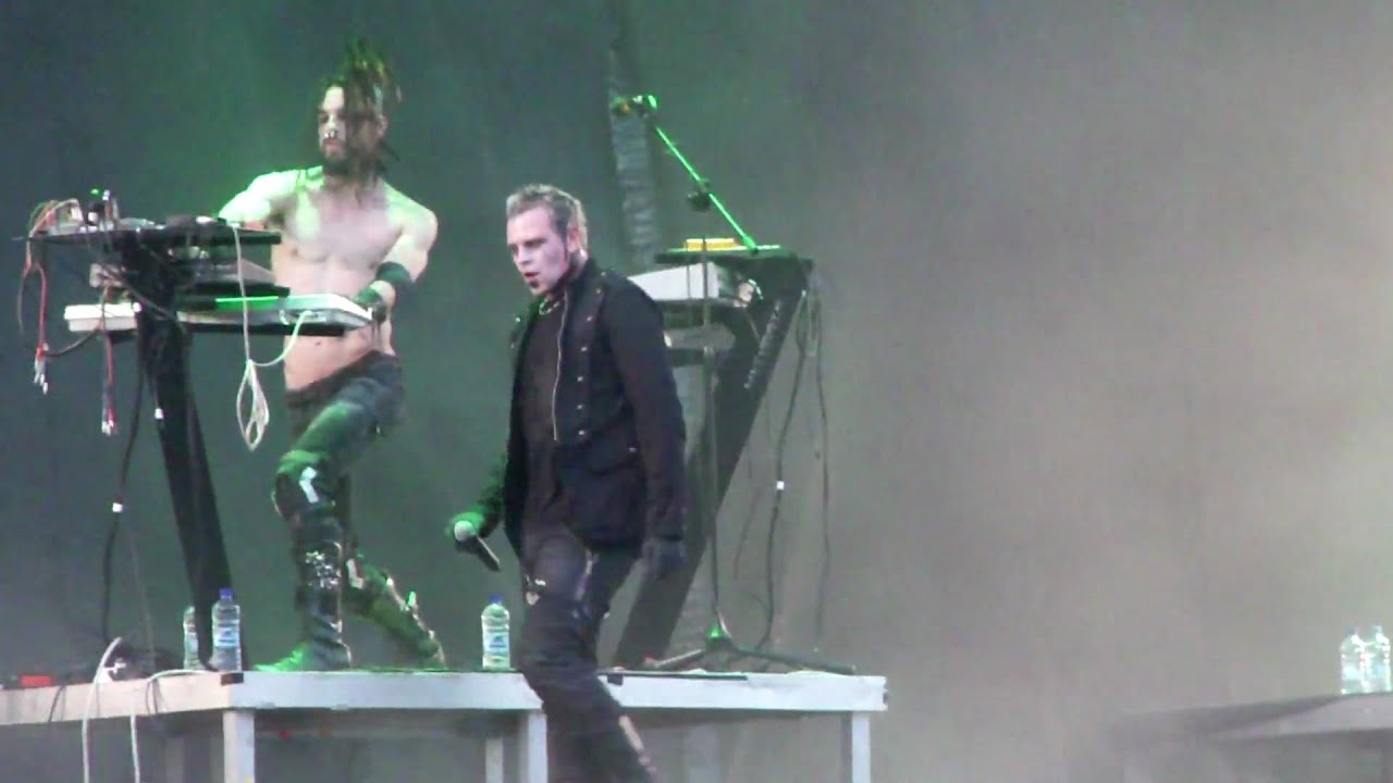 Combichrist - Get Your Body Beat (Live in Athens)