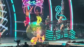 P!nk - GET THE PARTY STARTED (Live in Alamodome, San Antonio, Tx) 25 /09 / 23